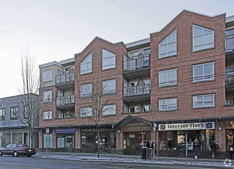 More Photos Of 3638 W Broadway, Vancouver Apartments For Sale