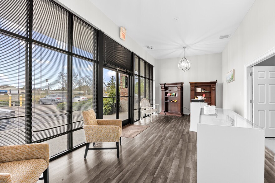 More Photos Of 11871 Plaza Dr, Murrells Inlet Office For Lease