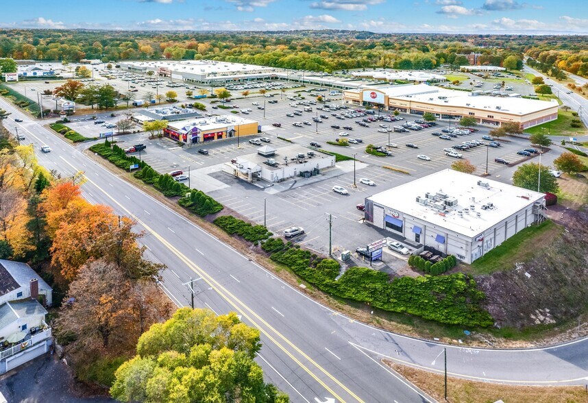 More Photos Of 380 Cooley St, Springfield Unknown For Lease