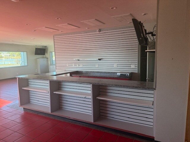 More Photos Of 136 Butler Ln, Hot Springs General Retail For Sale
