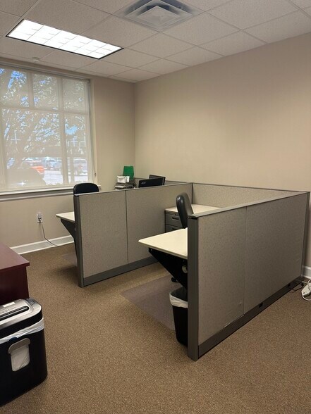 More Photos Of 16000 Park Ten Pl, Houston Medical For Sale