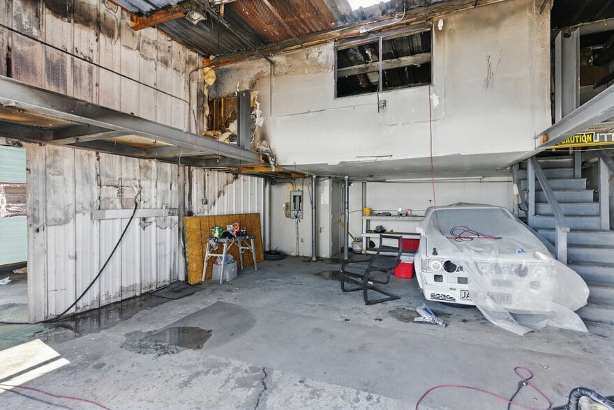 More Photos Of 73 N 30th St, Las Vegas Auto Repair For Sale