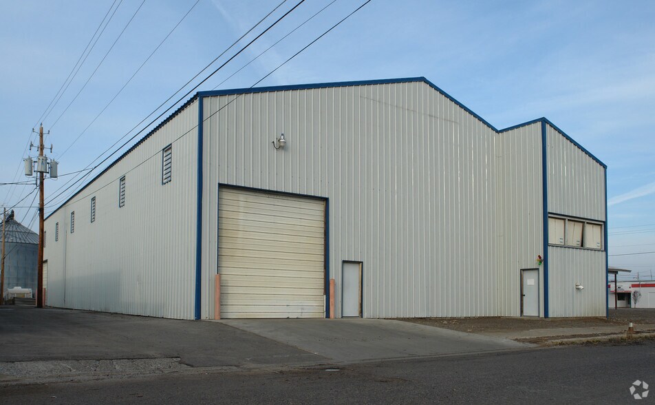 Primary Photo Of 131 E 2nd St, Weiser Warehouse For Lease