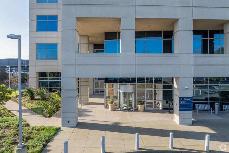 More Photos Of 333 Oyster Point Blvd, South San Francisco Office For Lease