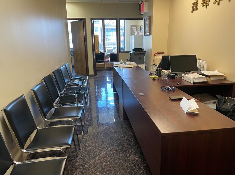 More Photos Of 139-149 Centre St, New York Medical For Sale