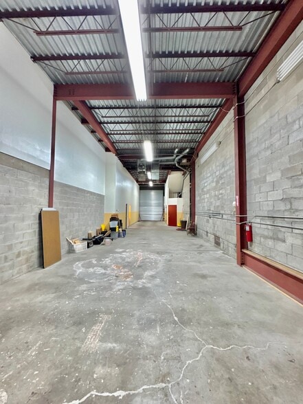 More Photos Of 858 62nd St, Brooklyn Warehouse For Sale