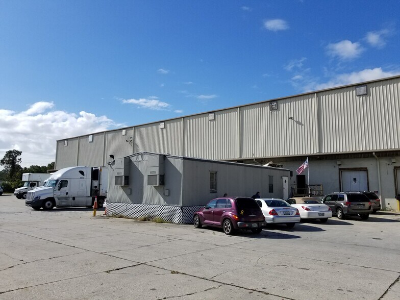 More Photos Of 5160 N 140th Ave, Clearwater Warehouse For Sale