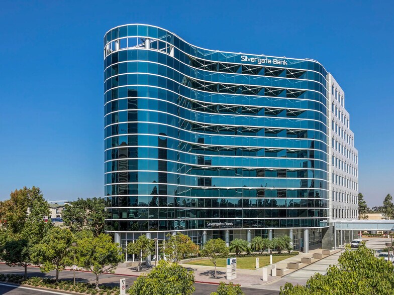 More Photos Of 4270 Executive Sq, La Jolla Unknown For Lease