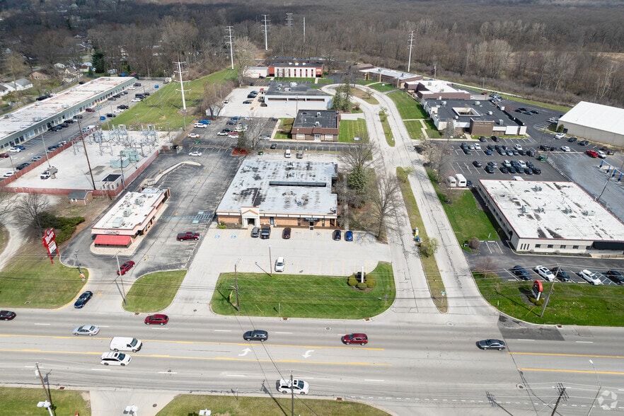 More Photos Of 5550 W Central Ave, Toledo Office For Lease