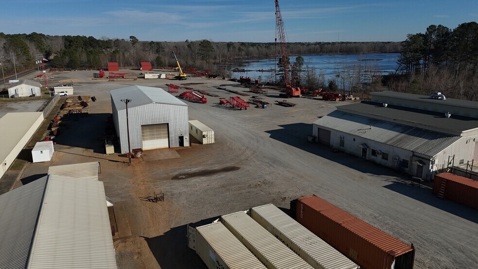 More Photos Of 16013 W Sardis Rd, Bauxite Industrial For Sale
