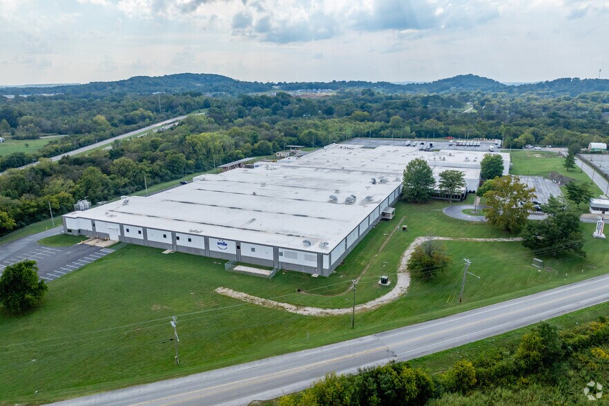 Primary Photo Of 981 Industrial Park Rd, Columbia Manufacturing For Lease