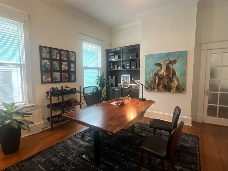 More Photos Of 221 Glenwood Ave, Raleigh Office For Sale