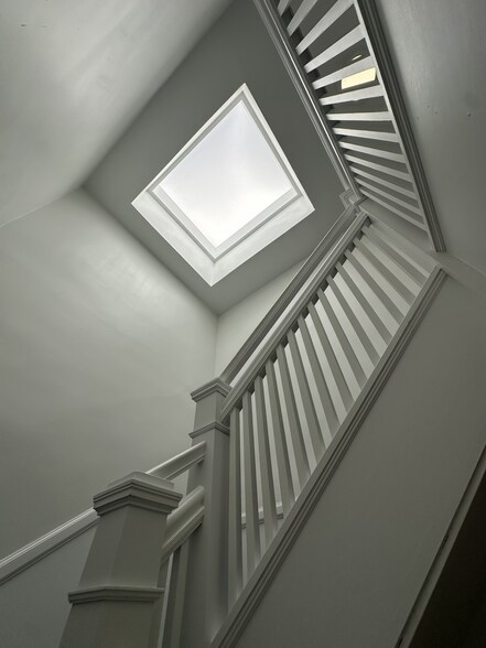 More Photos Of 6100-6104 N Paulina, Chicago Apartments For Sale