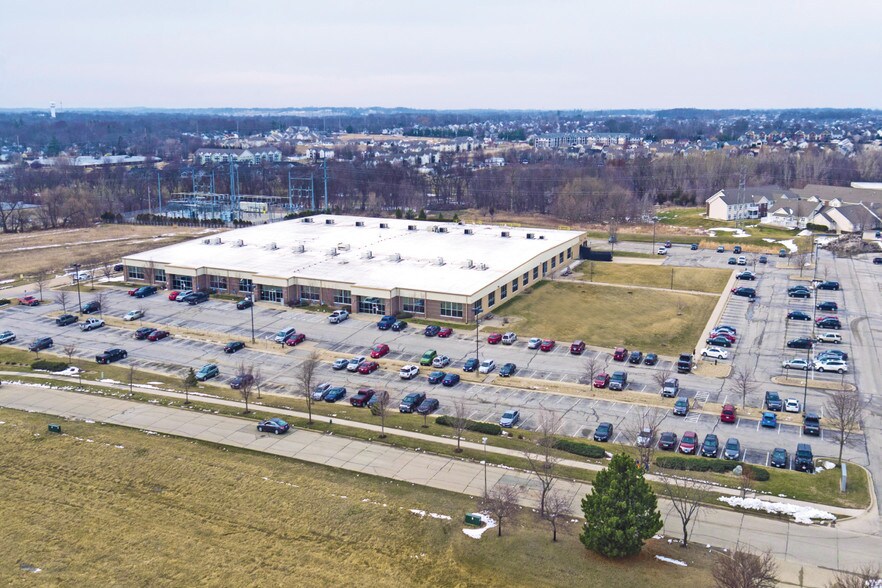 More Photos Of 1100 Cimmie Ave NE, Cedar Rapids Office For Sale