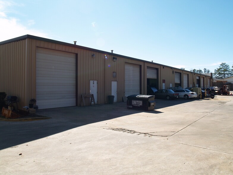 More Photos Of 3562 Buford Hwy, Duluth Distribution For Lease