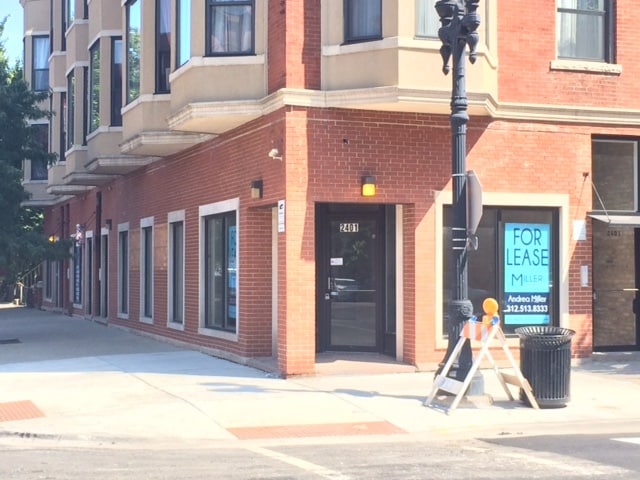 More Photos Of 2401 S Oakley Ave, Chicago Unknown For Lease