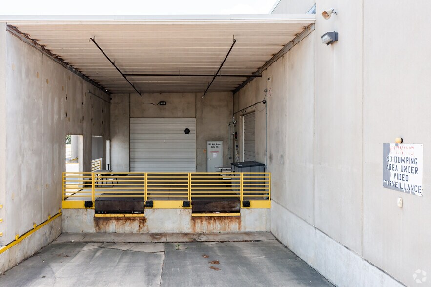 More Photos Of 1811 High Grove Ln, Naperville Office For Lease