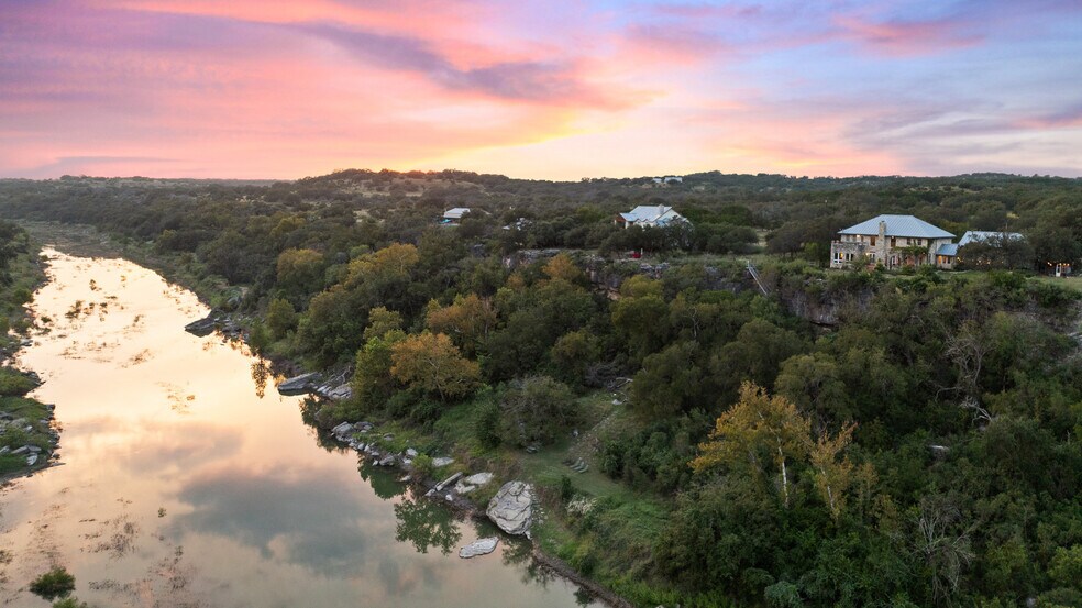 More Photos Of 5229 Hupedo Ranch Rd, Spicewood Specialty For Sale
