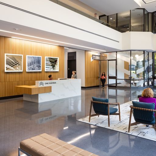 More Photos Of 2 Ravinia Dr, Atlanta Office For Lease