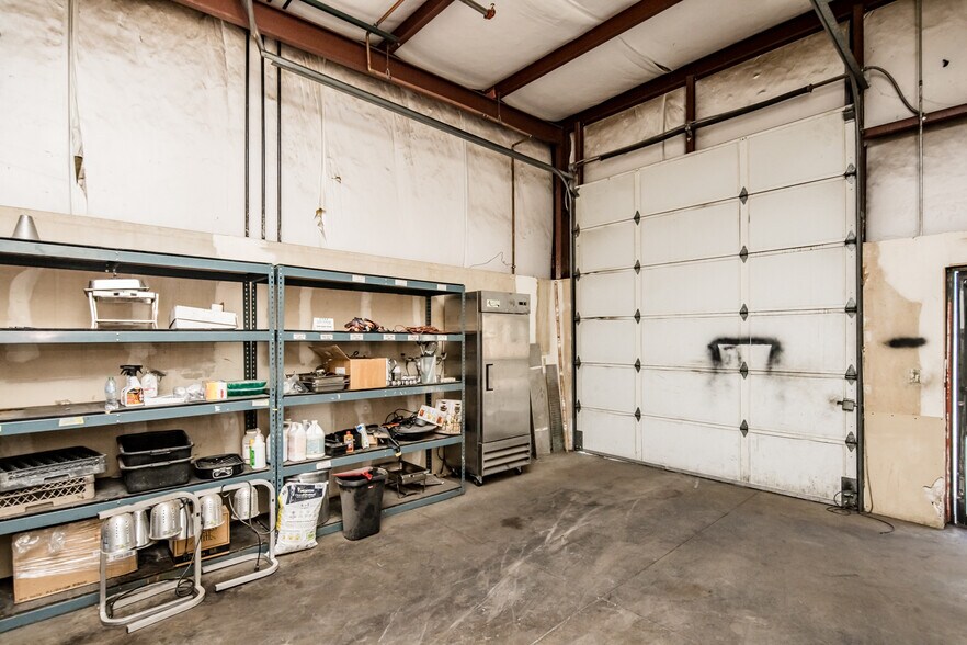 More Photos Of 790 Lake Havasu Ave N, Lake Havasu City Freestanding For Lease