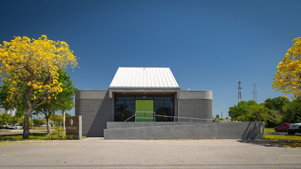 More Photos Of 603 E Olympia Ave, Punta Gorda Medical For Sale