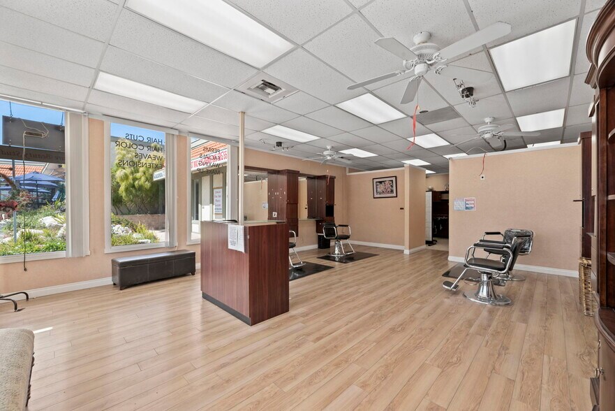 More Photos Of 3327 Kimber Dr, Thousand Oaks Unknown For Lease