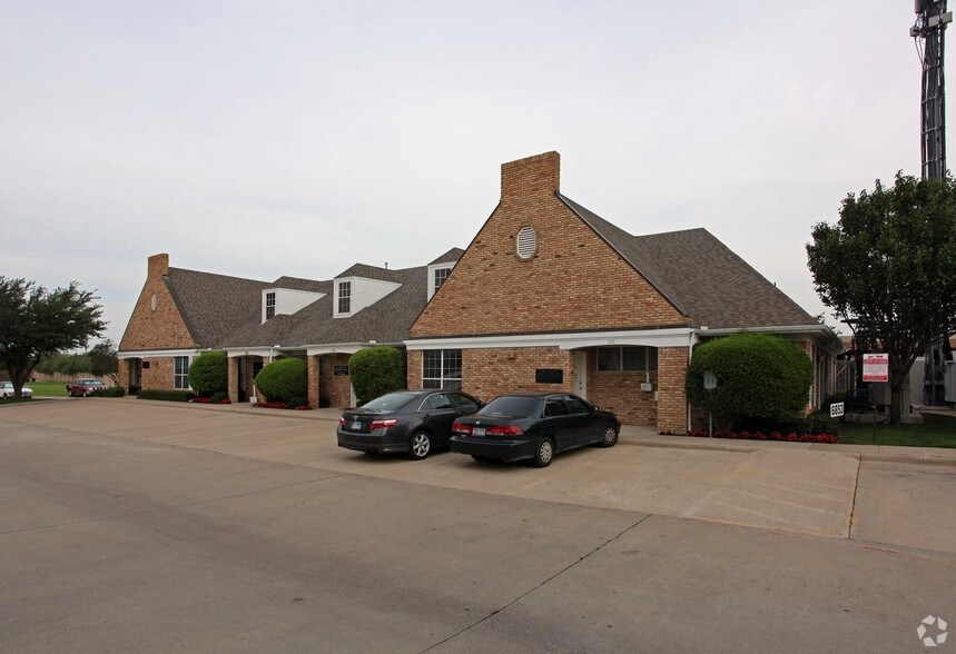More Photos Of 2305 Coit Rd, Plano Unknown For Lease