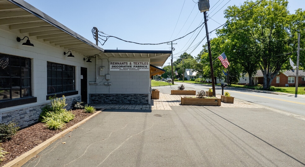 More Photos Of 410 E Main St, Haw River Light Distribution For Lease