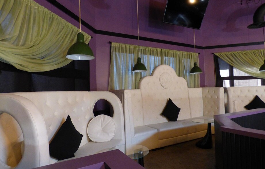 More Photos Of 1140 Mt. Zion Rd, Morrow Restaurant For Sale