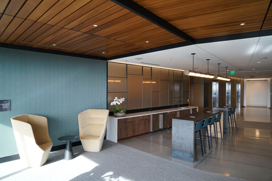 More Photos Of 4200 Six Forks Rd, Raleigh Office For Lease