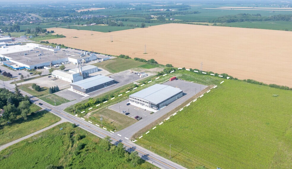 More Photos Of 1901 James St S, St Marys Warehouse For Sale