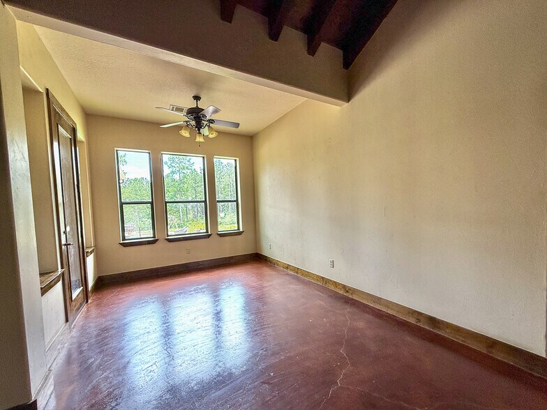 More Photos Of 1682 FM 980 Rd, Huntsville Land For Sale