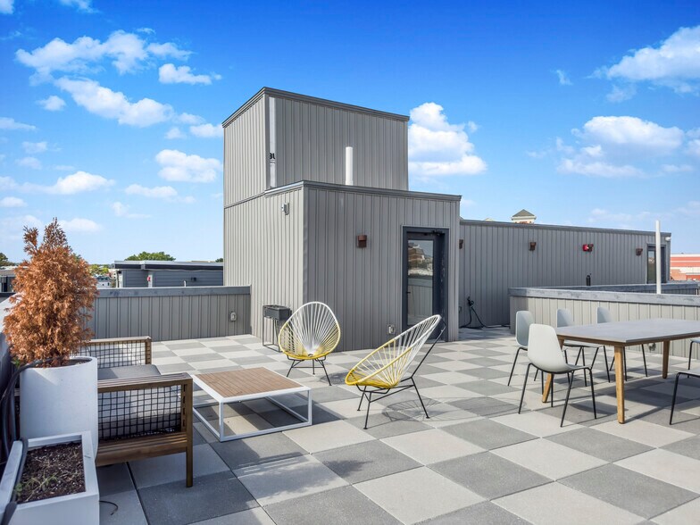 More Photos Of 1723 Ridge Ave, Philadelphia Apartments For Sale