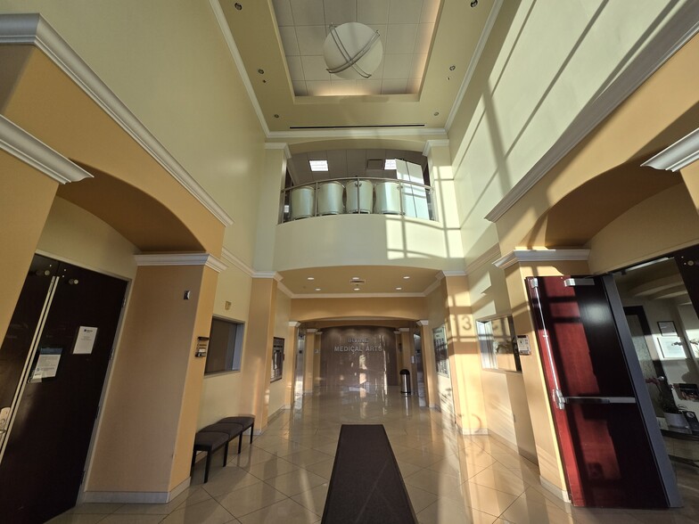 More Photos Of 113 Waterworks Way, Irvine Medical For Lease