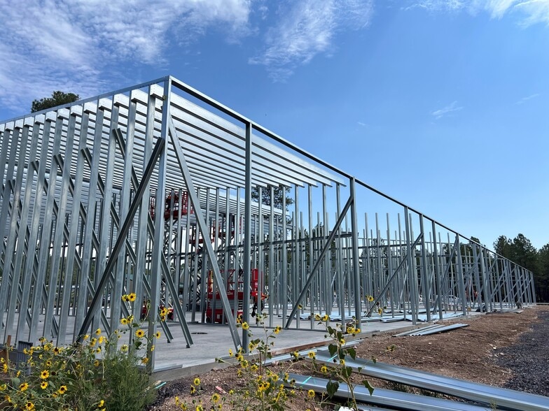 More Photos Of 2548 Flagstaff Ranch rd, Flagstaff Warehouse For Lease