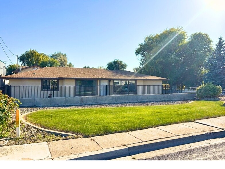 More Photos Of 1830 Addison Ave E, Twin Falls Office For Sale