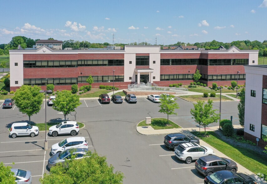 More Photos Of 298 Applegarth Rd, Monroe Township Medical For Lease
