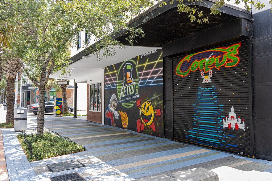 More Photos Of 326 N Chaparral St, Corpus Christi Freestanding For Lease