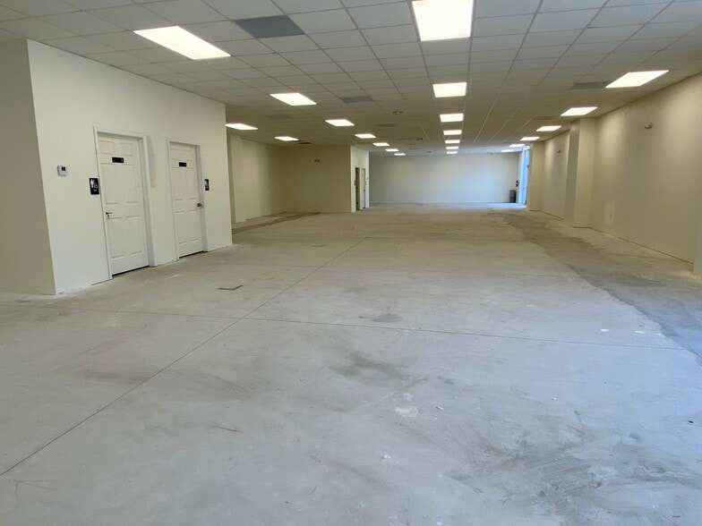 More Photos Of 13922 US Hwy 441/27, Lady Lake Freestanding For Lease
