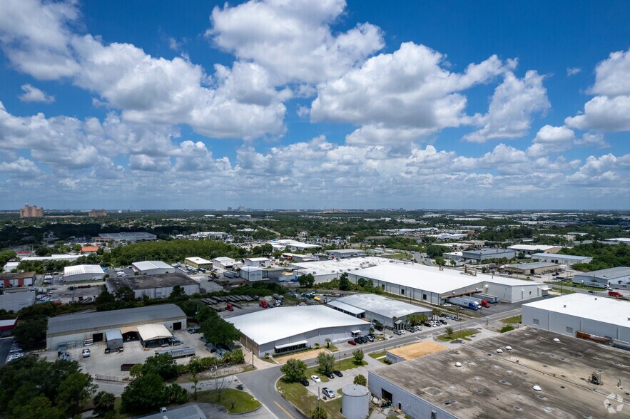 Primary Photo Of 11222 Astronaut Blvd, Orlando Warehouse For Lease