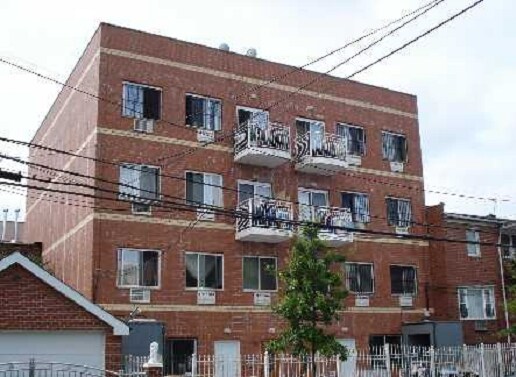 More Photos Of 10018 40th Rd, Corona Apartments For Sale