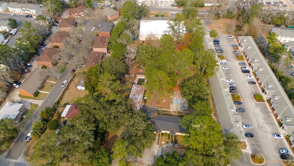 More Photos Of 204 Tibet Ave, Savannah Daycare Center For Sale