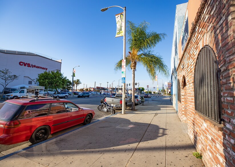 More Photos Of 922 S Atlantic Blvd, East Los Angeles Office For Sale