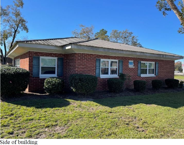 Primary Photo Of 102 Rocky Ford Rd, Sylvania Office For Sale
