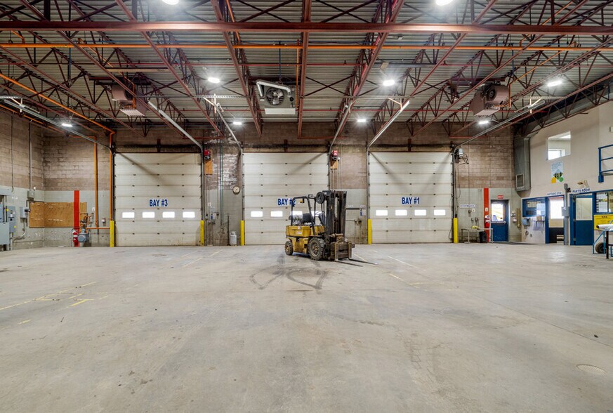 More Photos Of 5802 52 Av, Taber Warehouse For Sale