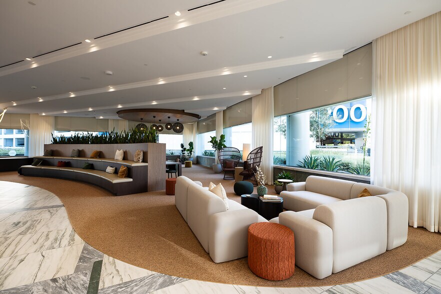 More Photos Of 200 N Pacific Coast Hwy, El Segundo Office For Lease