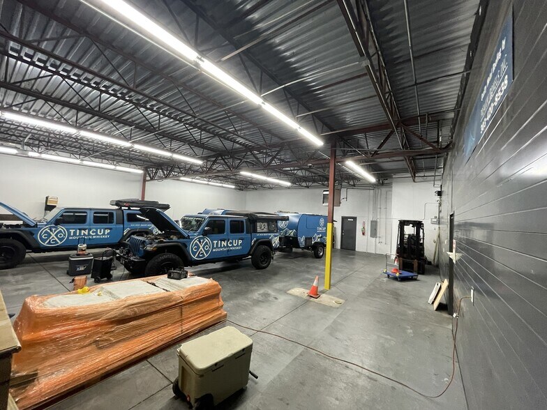 More Photos Of 5930 Ingalls St, Arvada Manufacturing For Lease