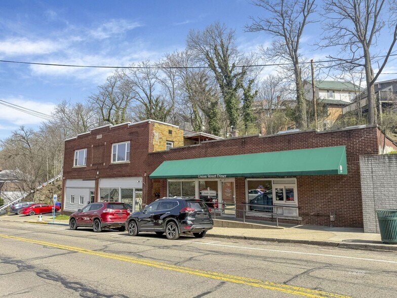 Primary Photo Of 72 W Union St, Athens Flex For Sale