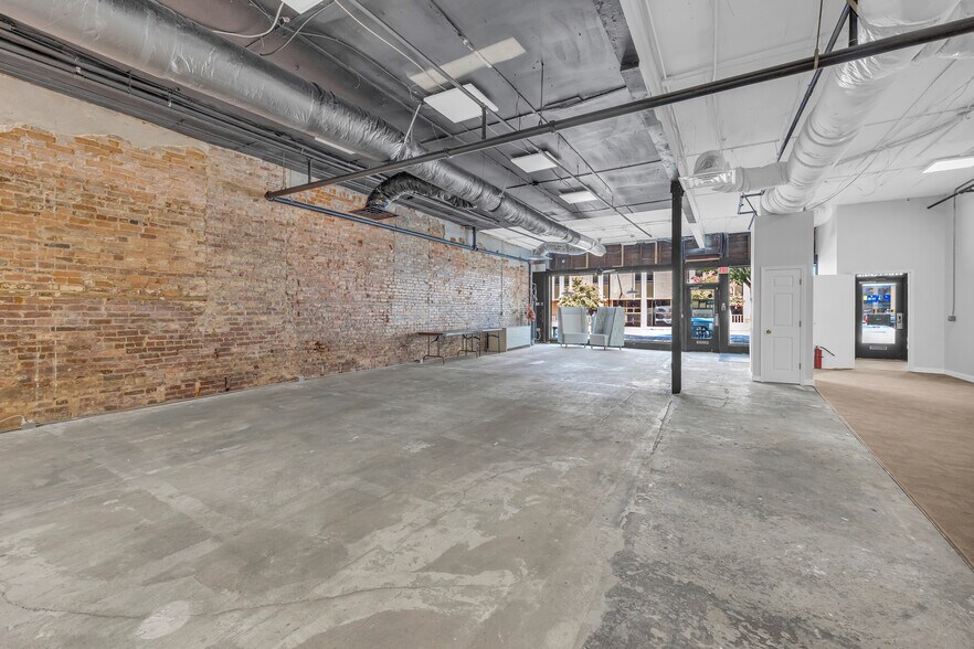 More Photos Of 510-512 Broad St, Rome Office For Sale