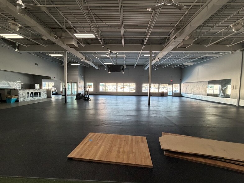 More Photos Of 970 Douglas Pike, Smithfield Freestanding For Lease